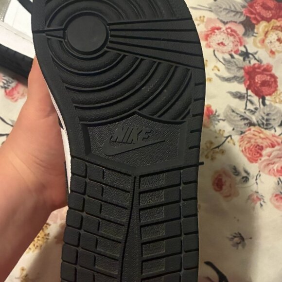 Nike Air Jordan Retro 1 "silver toe" OG sneakers sz9 - Picture 5 of 5